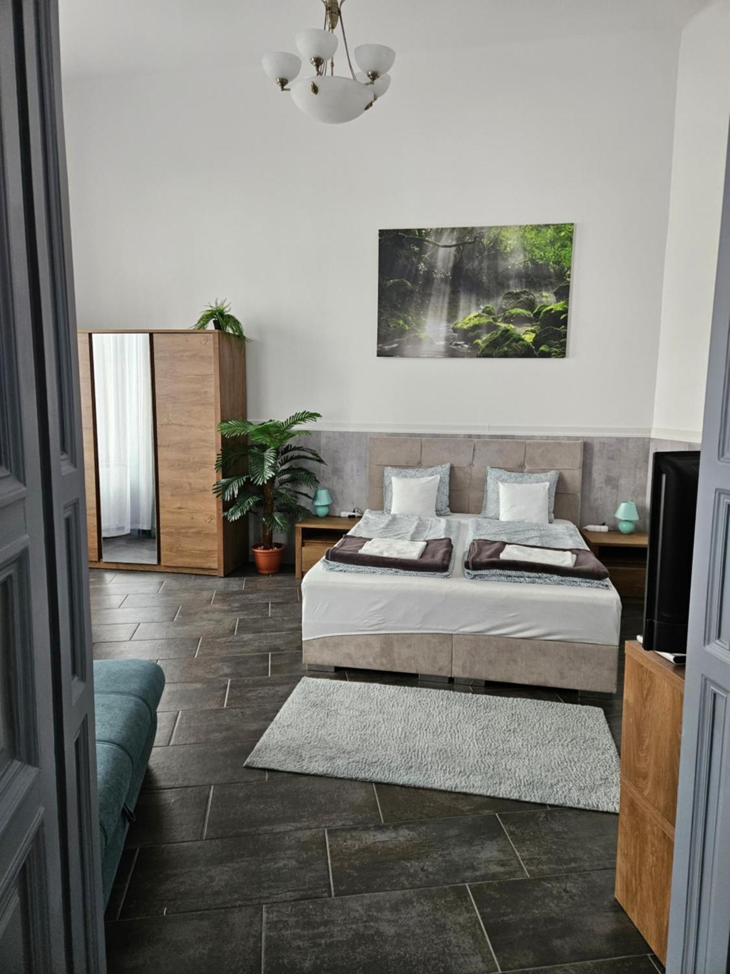 D3 Basilica Luxury Spacious Free Parking For 1 Car บูดาเปสต์ ภายนอก รูปภาพ